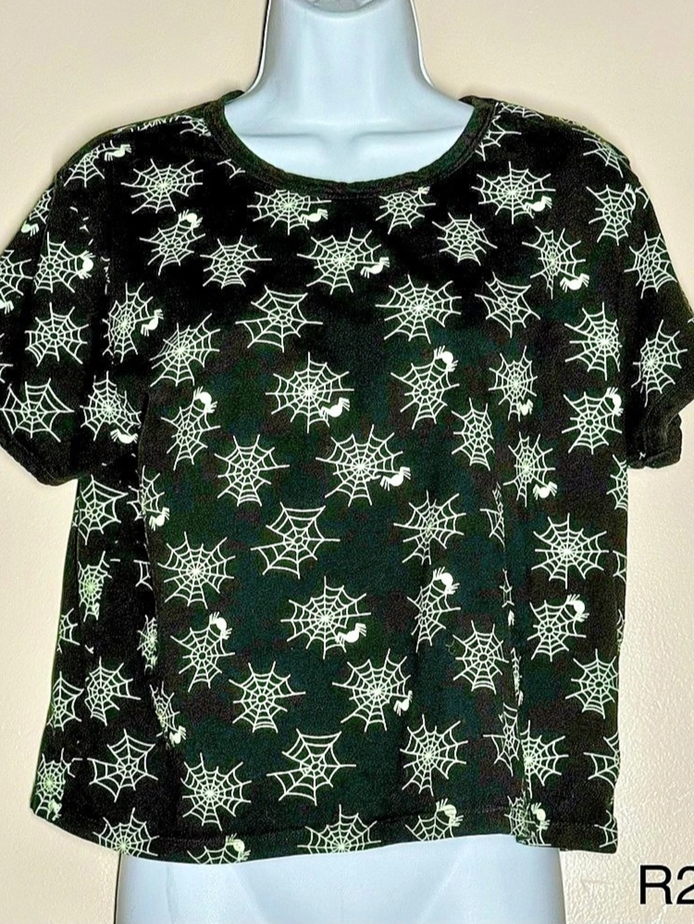 Love Peace & Lazy Days Spiderweb Glow-in-the-dark Print Short Sleeve Tee